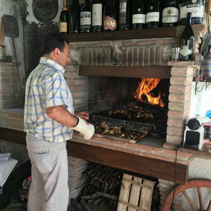 Gino's House *